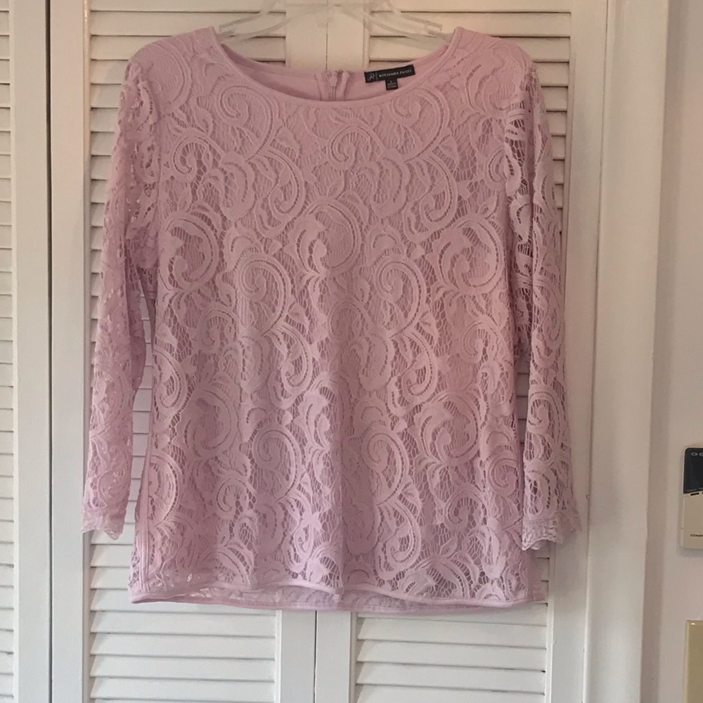 Adrianna Papell pink lace blouse in size L